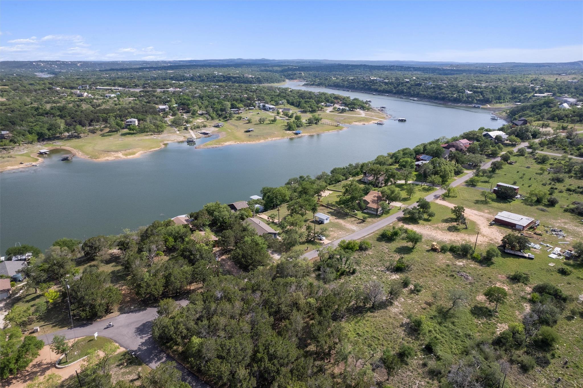 25413 Pedernales Point Dr, Spicewood, TX 78669