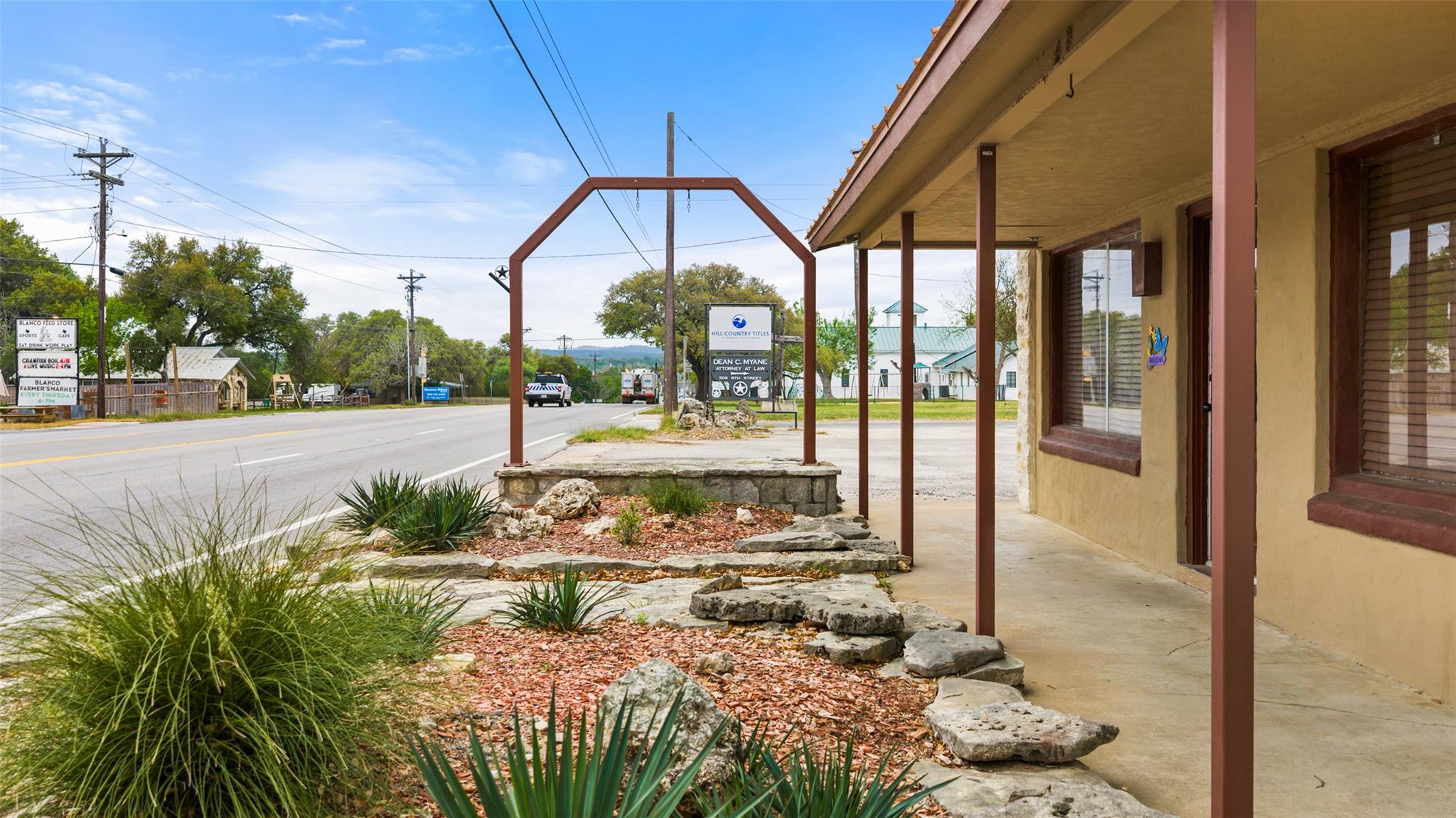 807 Main St, Blanco, TX 78606