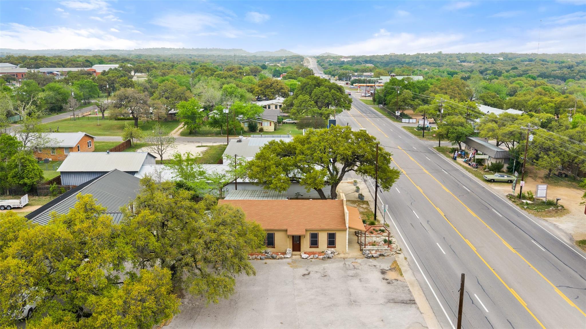 807 Main St, Blanco, TX 78606
