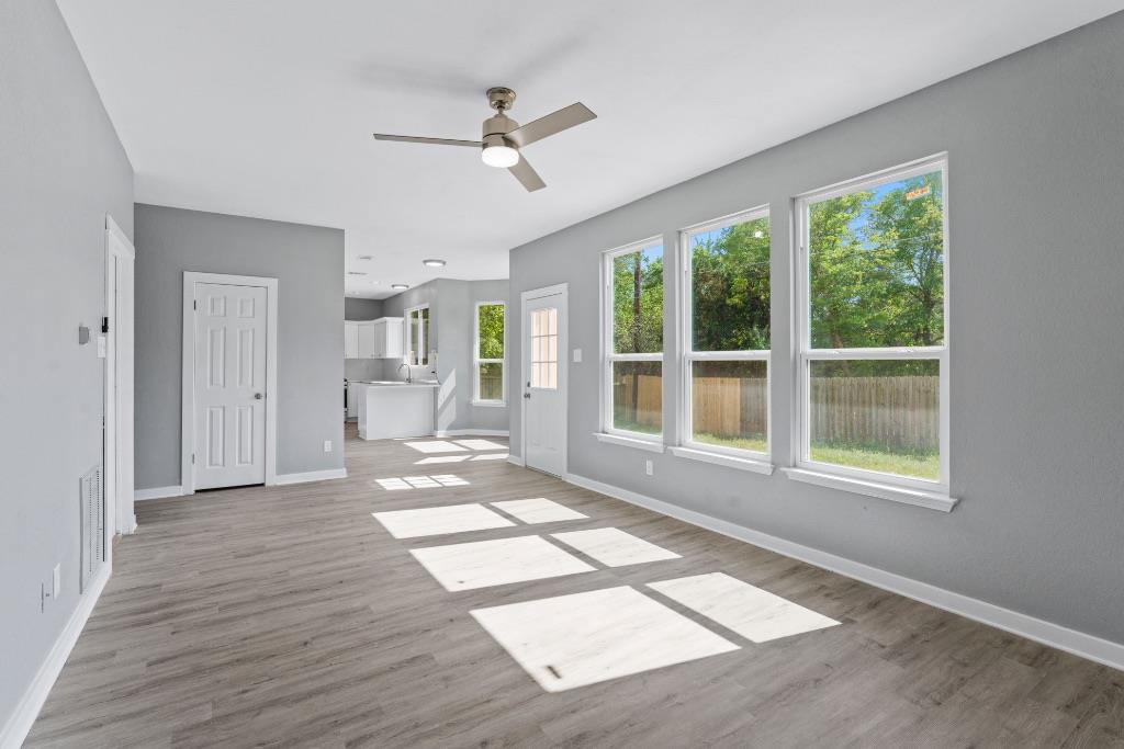 700 Creekmont Dr, Round Rock, TX 78681