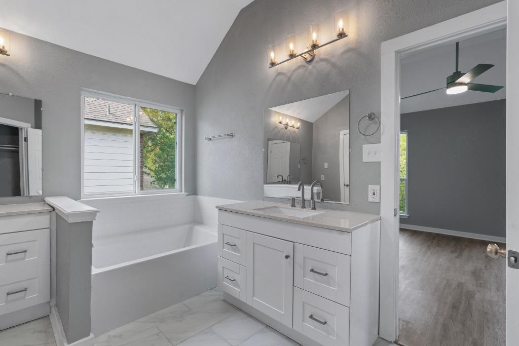 700 Creekmont Dr, Round Rock, TX 78681