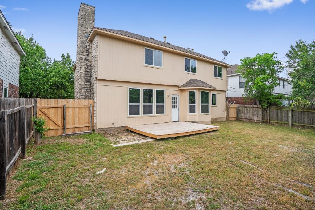 700 Creekmont Dr, Round Rock, TX 78681