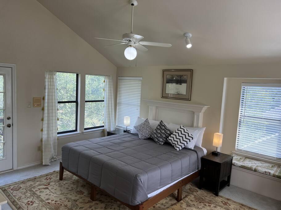 501 Westbrook Dr, Austin, TX 78746