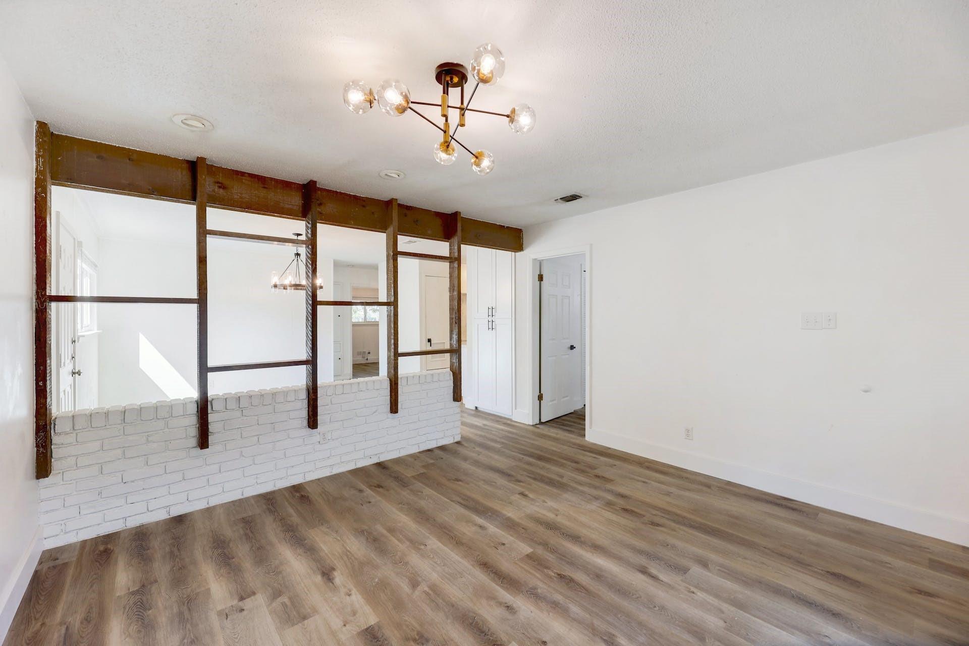 8312 Bowling Green Dr # 1, Austin, TX 78757