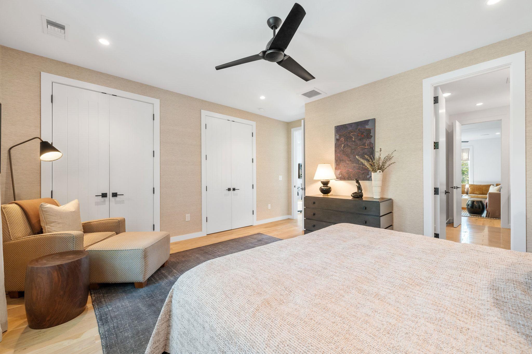 3621 Peregrine Falcon Dr, Austin, TX 78746