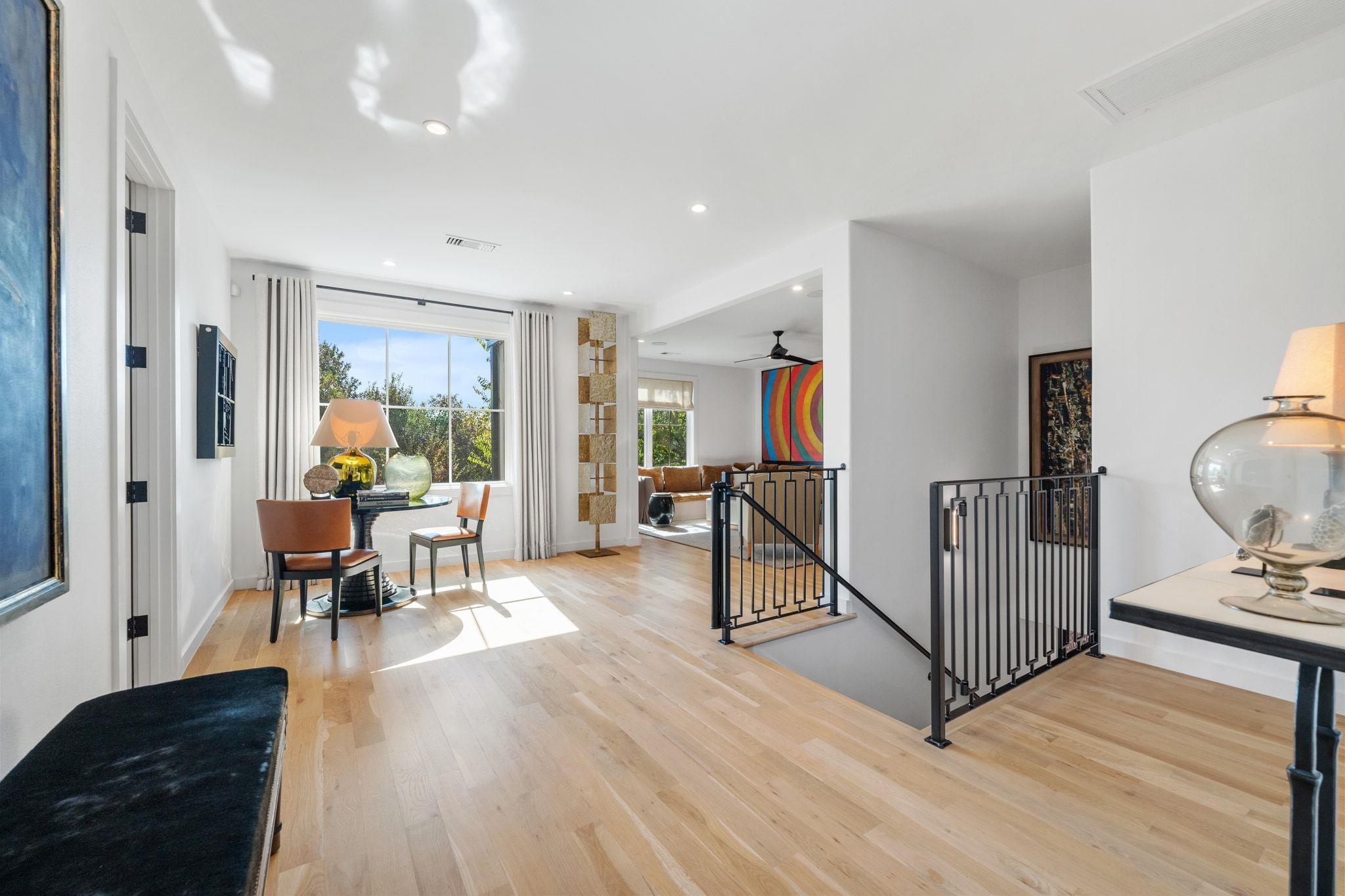 3621 Peregrine Falcon Dr, Austin, TX 78746