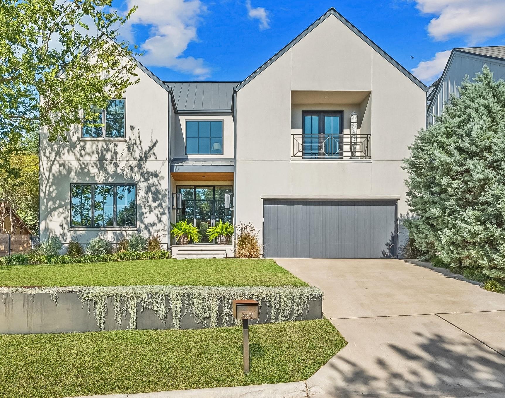 3621 Peregrine Falcon Dr, Austin, TX 78746