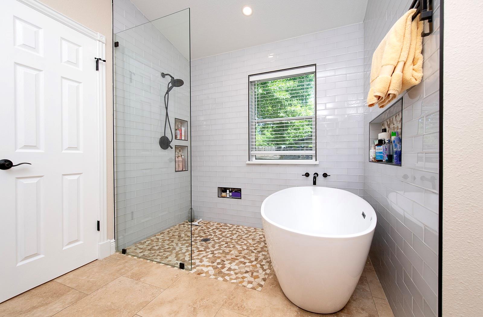 8318 Glen Canyon Dr, Round Rock, TX 78681