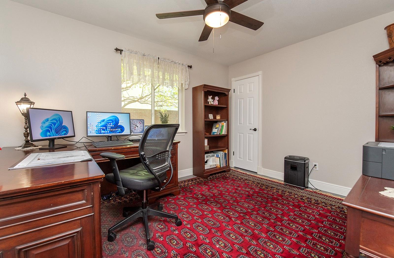 8318 Glen Canyon Dr, Round Rock, TX 78681