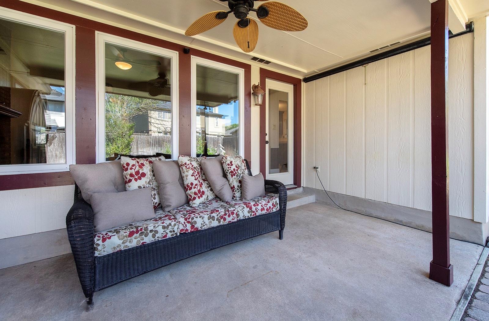 8318 Glen Canyon Dr, Round Rock, TX 78681