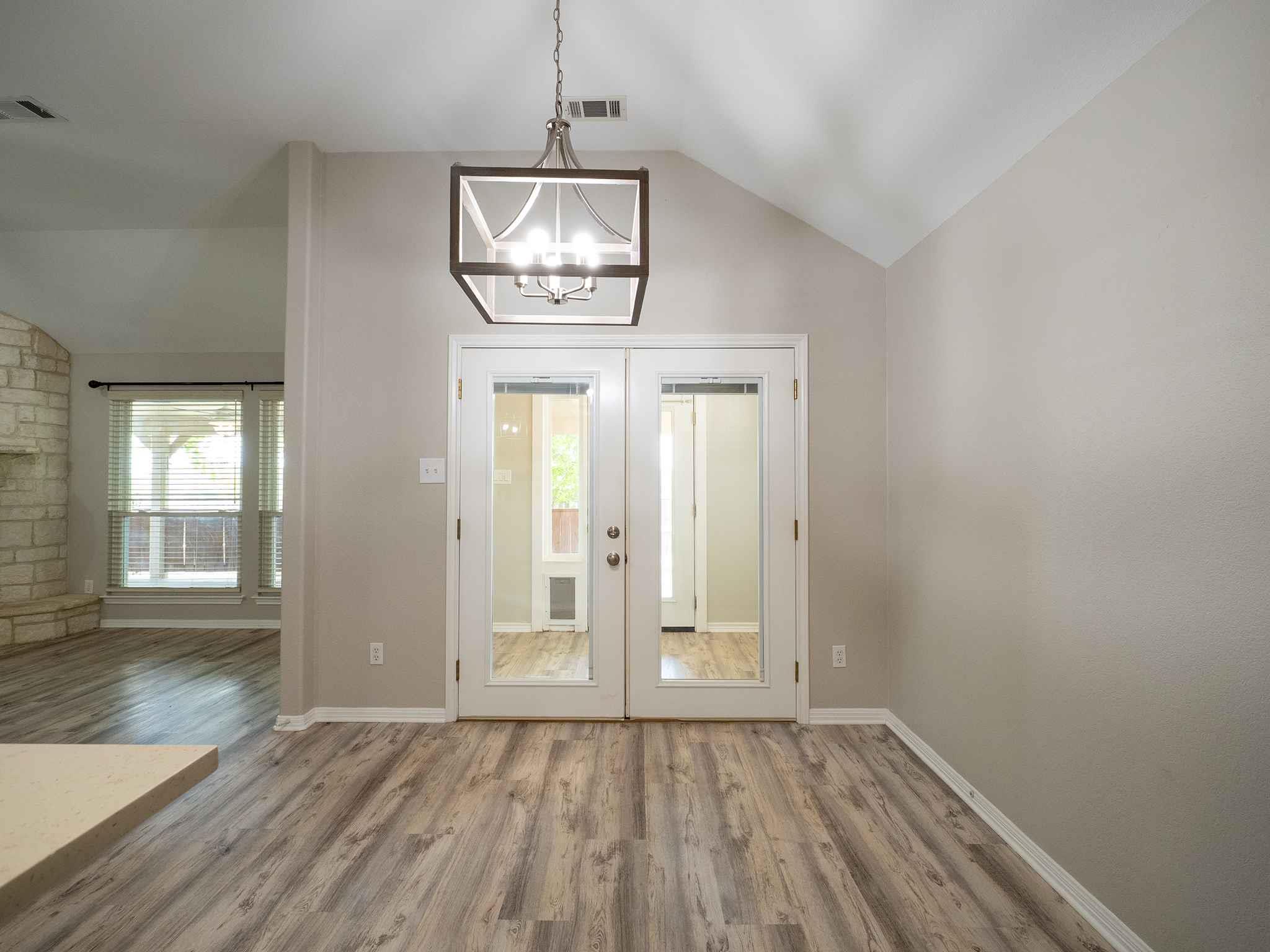 100 Linsey Cv, Burnet, TX 78611