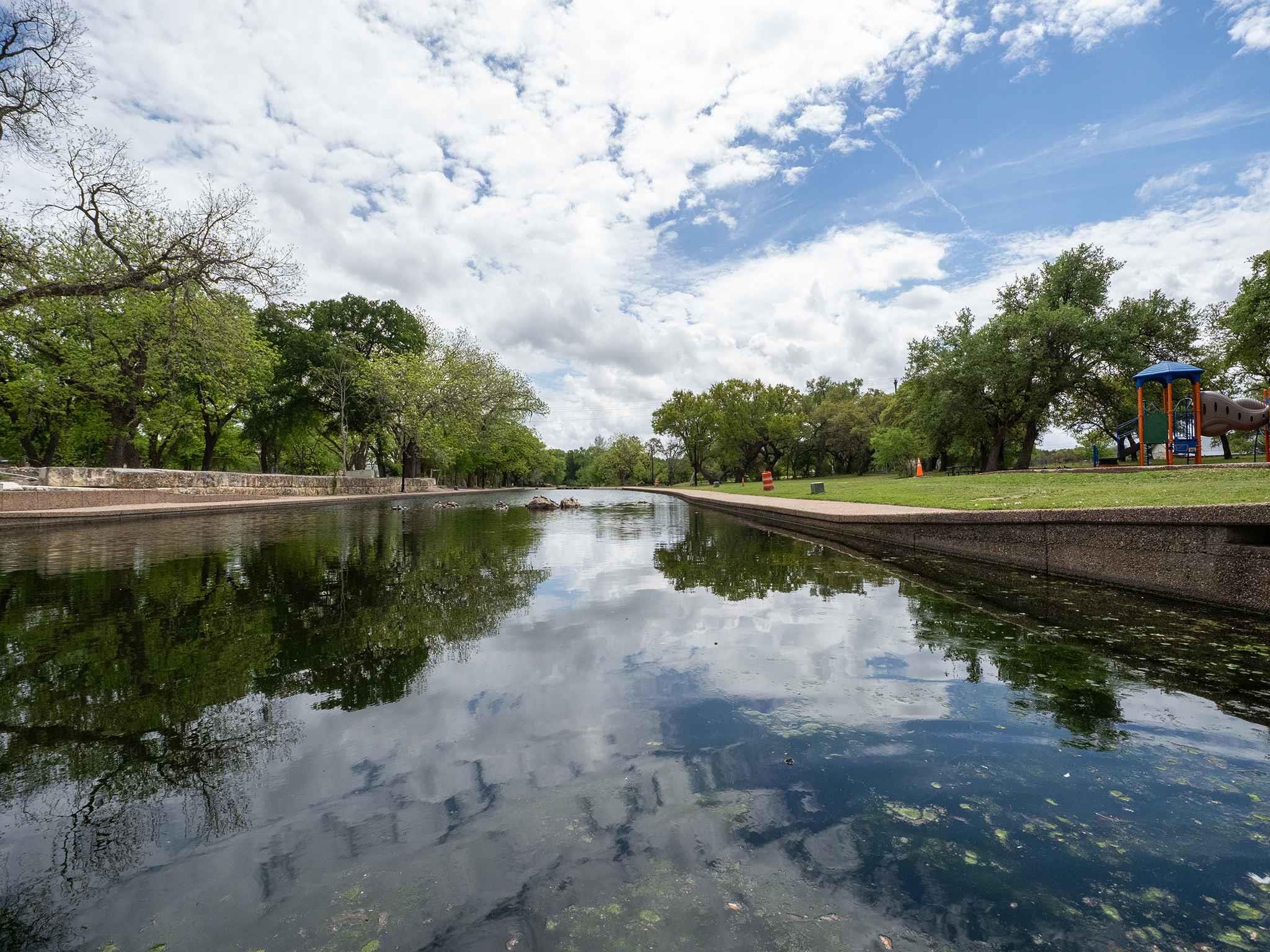 100 Linsey Cv, Burnet, TX 78611