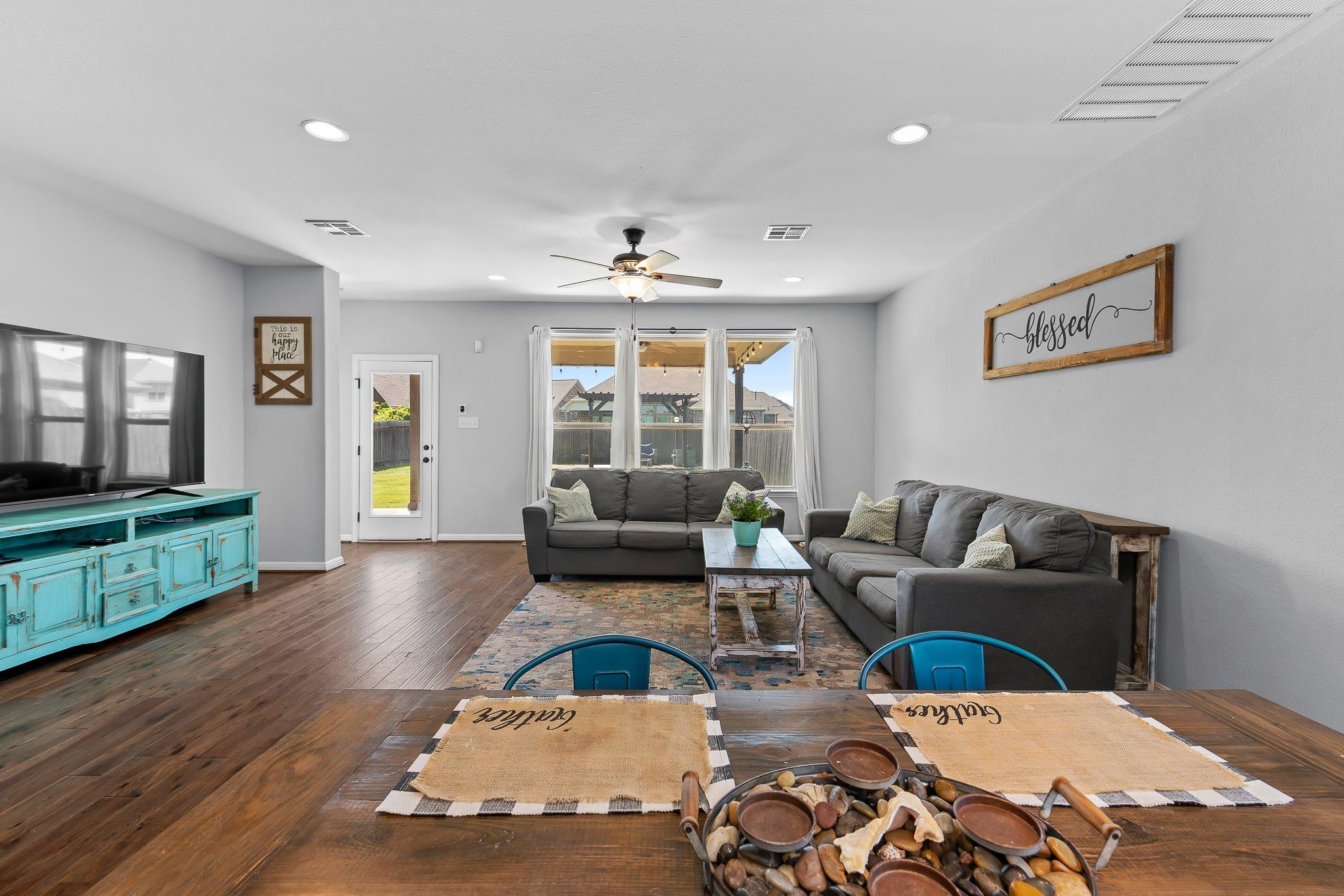 20717 Rolling Creek Rd, Pflugerville, TX 78660