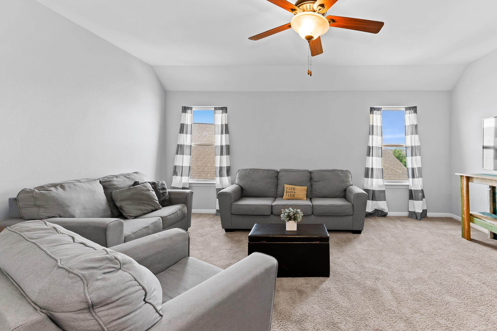 20717 Rolling Creek Rd, Pflugerville, TX 78660