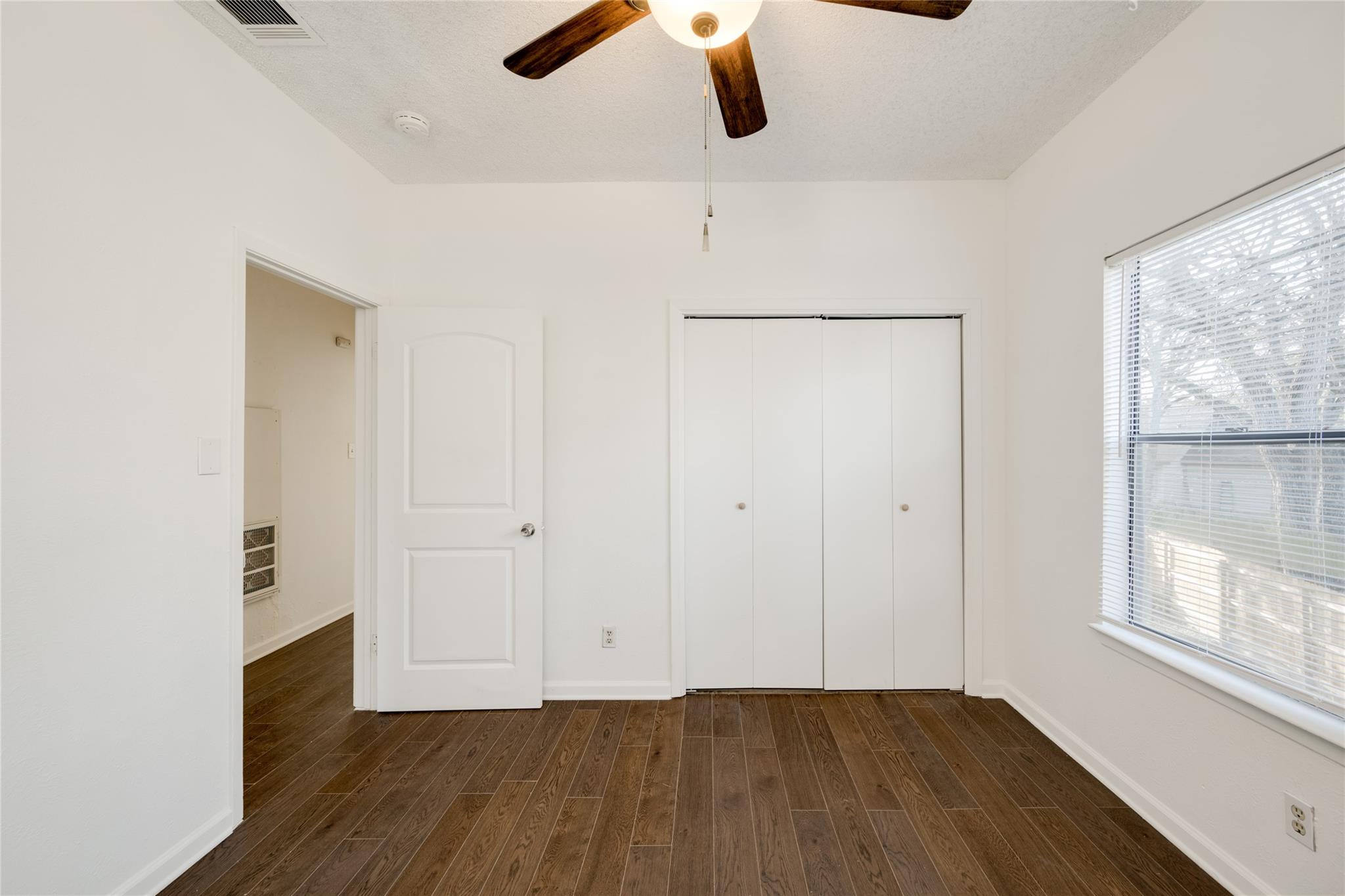 5304 Indio Cv # B, Austin, TX 78745