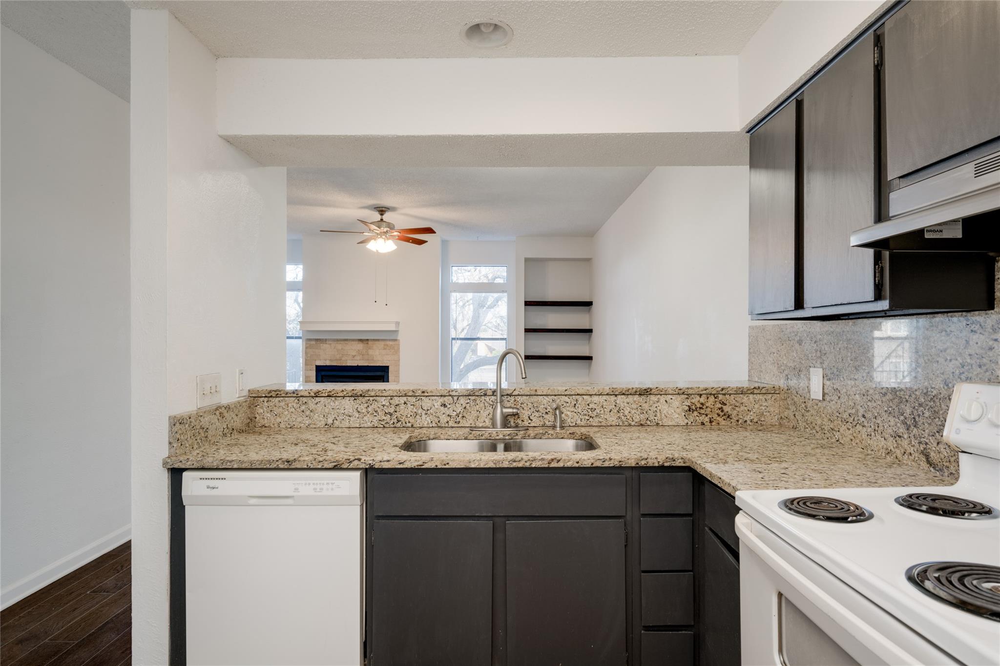 5304 Indio Cv # B, Austin, TX 78745