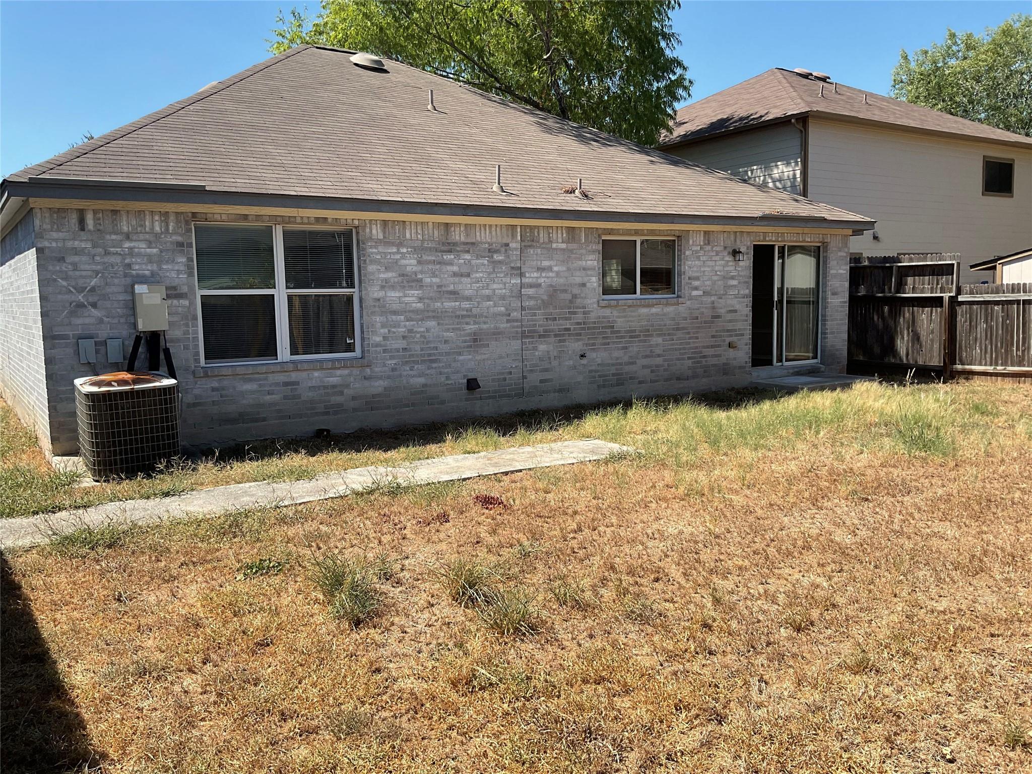 7903 Running Water Dr, Austin, TX 78747