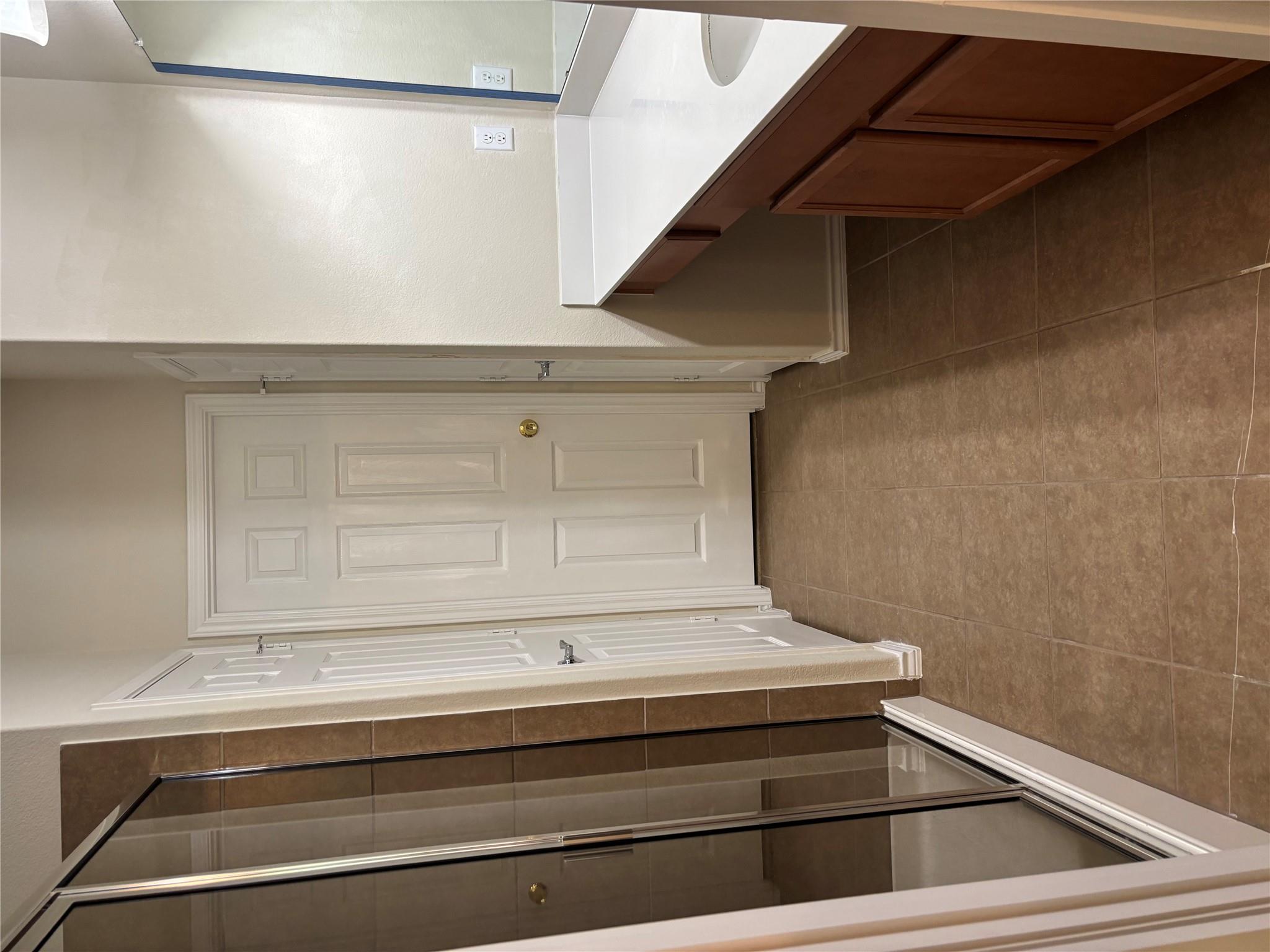 9410 Privet Dr, Austin, TX 78748