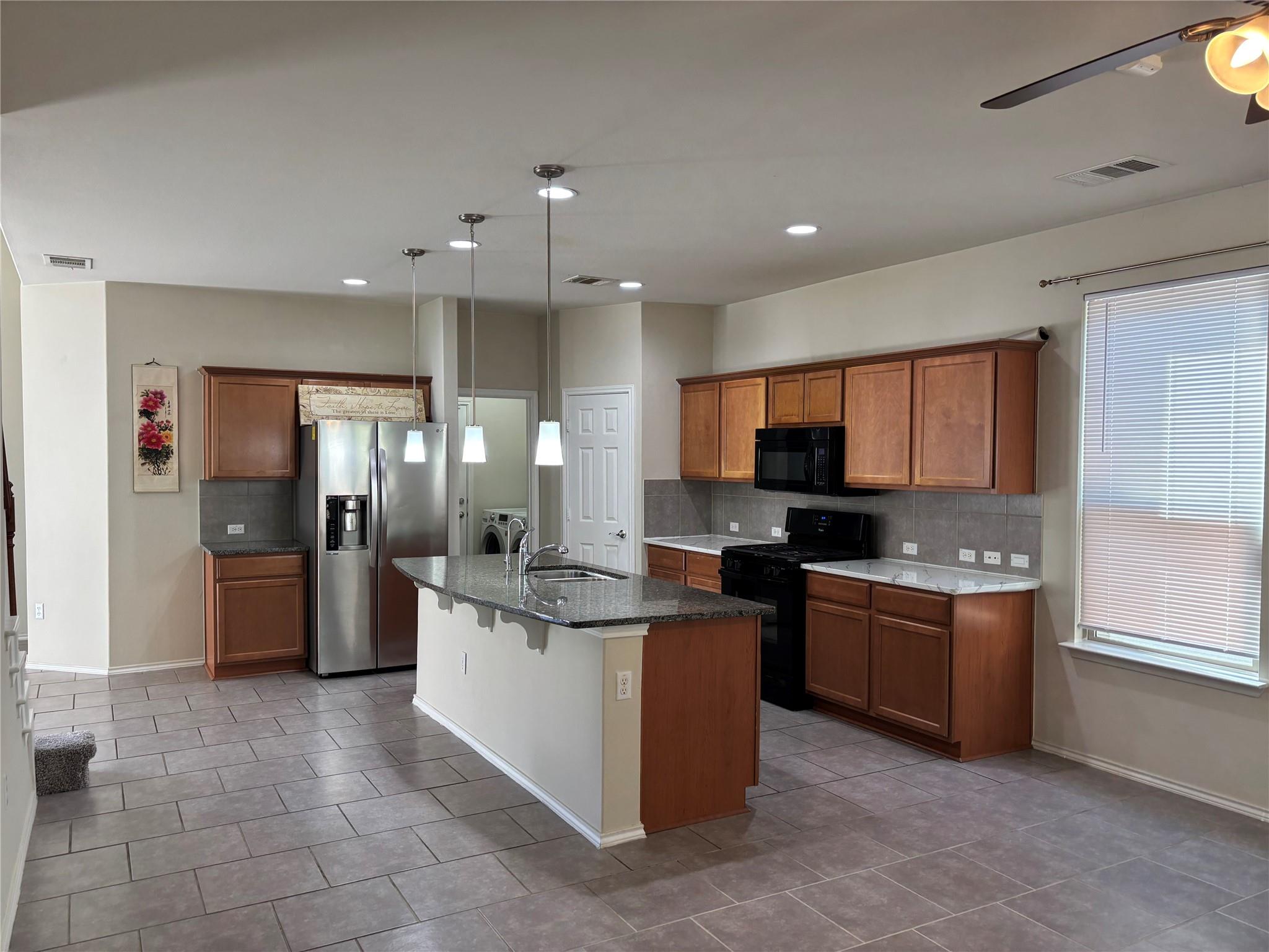 9410 Privet Dr, Austin, TX 78748