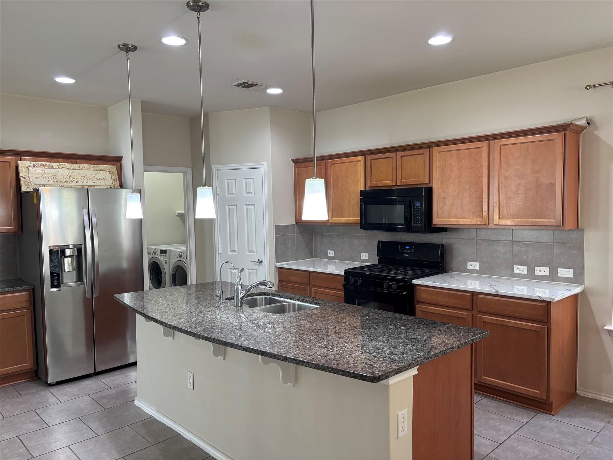 9410 Privet Dr, Austin, TX 78748