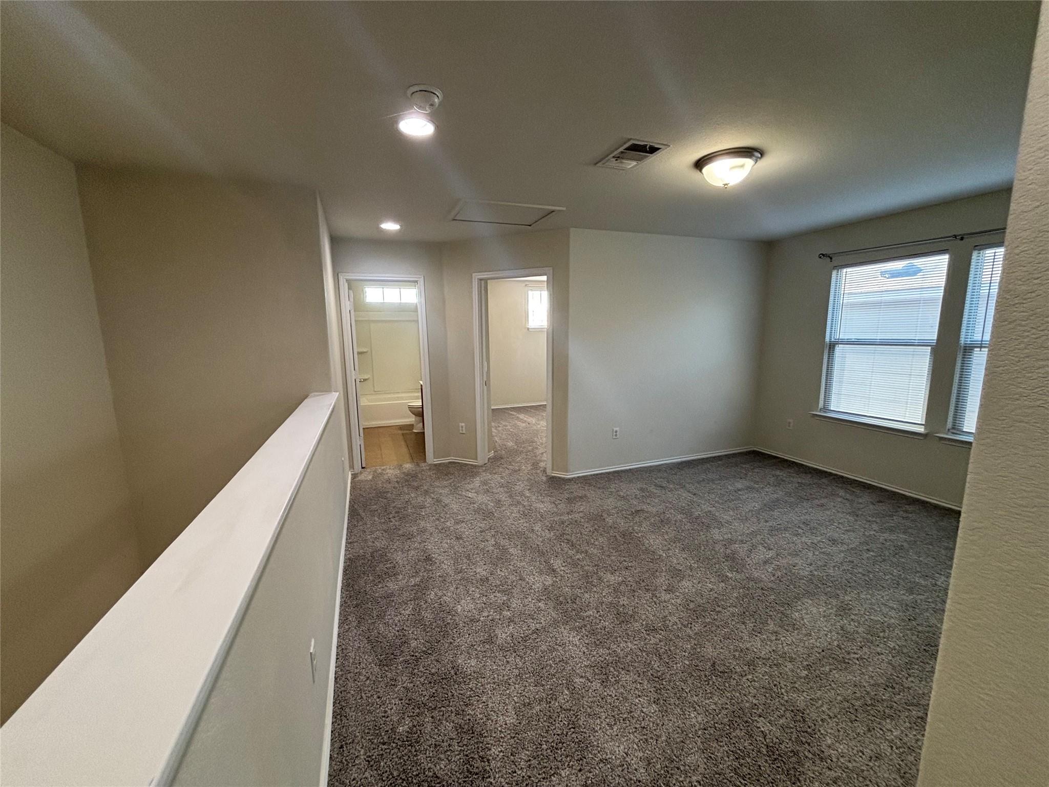 9410 Privet Dr, Austin, TX 78748