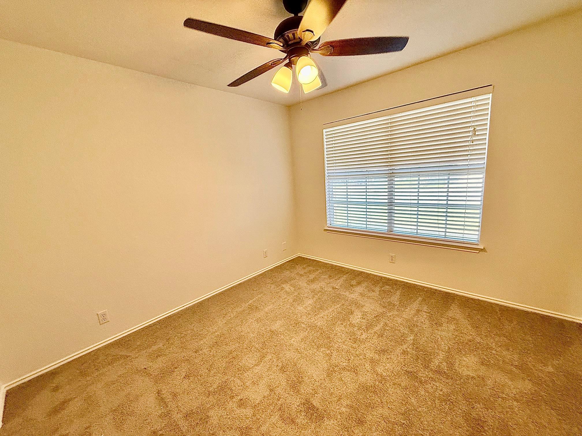 133 Paige Bnd, Hutto, TX 78634