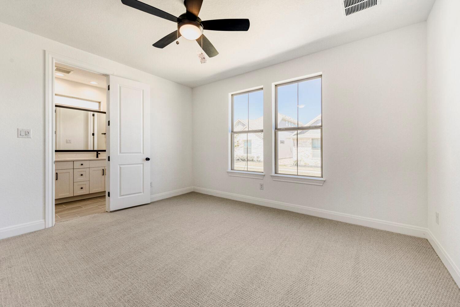 338 Orleanian Dr, Buda, TX 78610