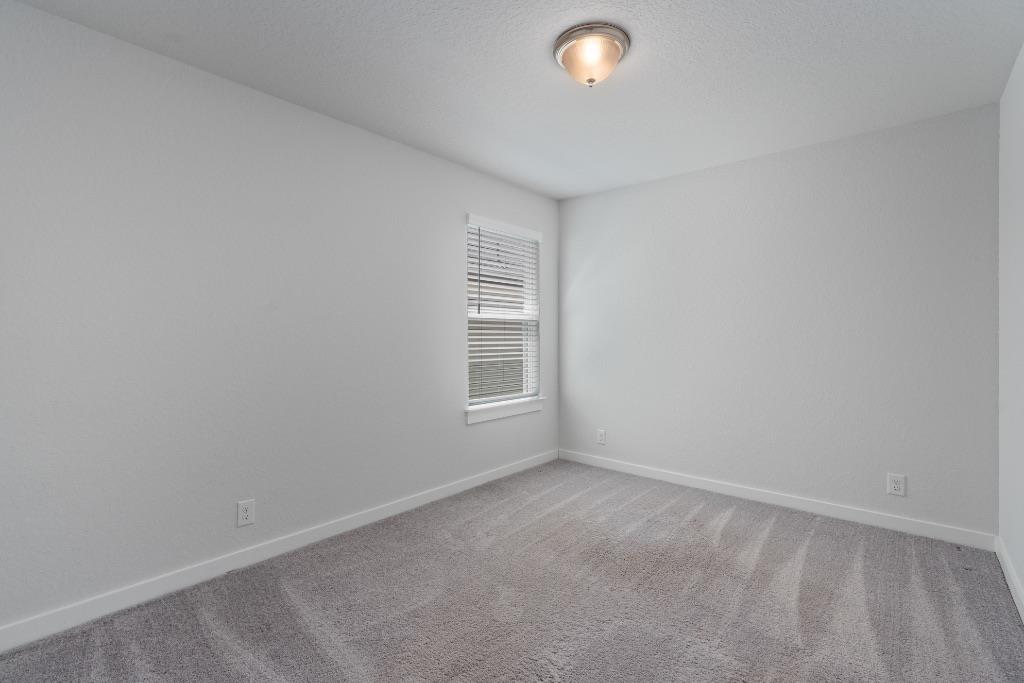 4044 Legend Mdws, New Braunfels, TX 78130