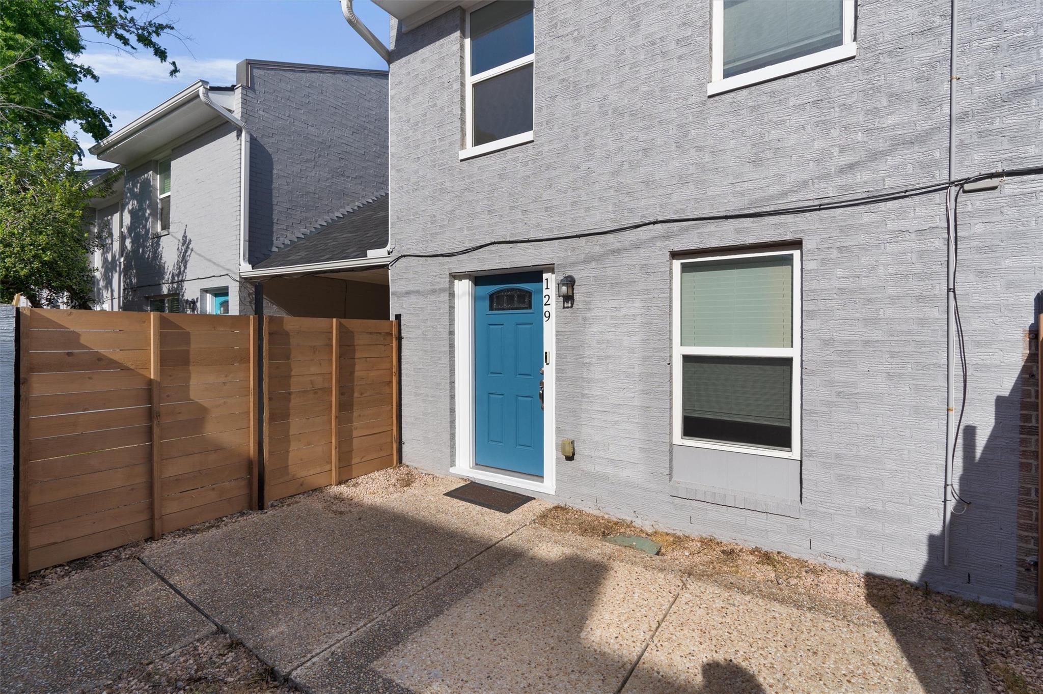 6211 Manor Rd # 129, Austin, TX 78723