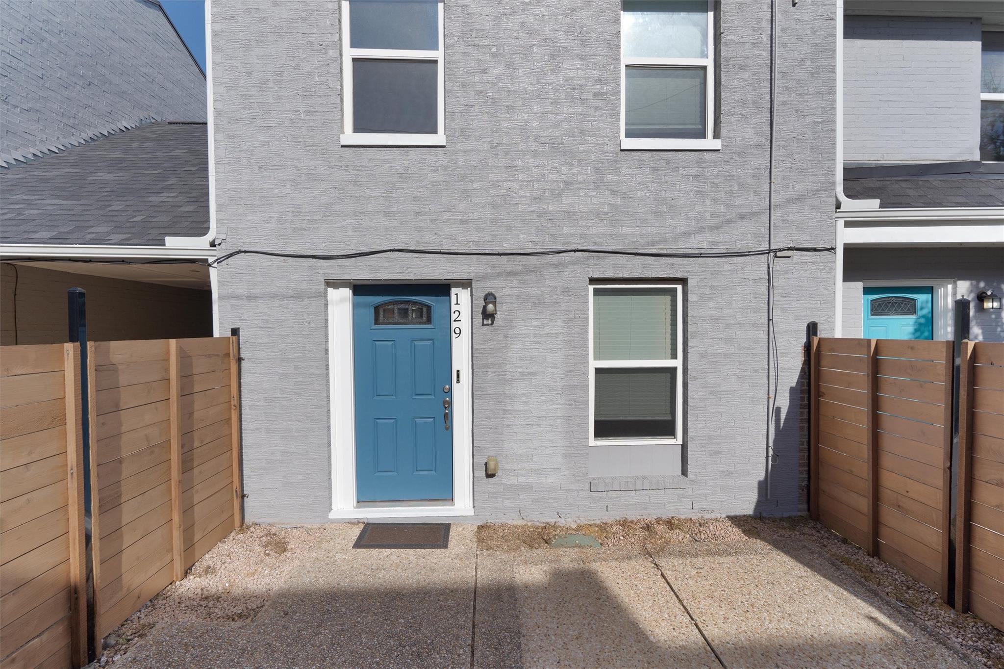 6211 Manor Rd # 129, Austin, TX 78723