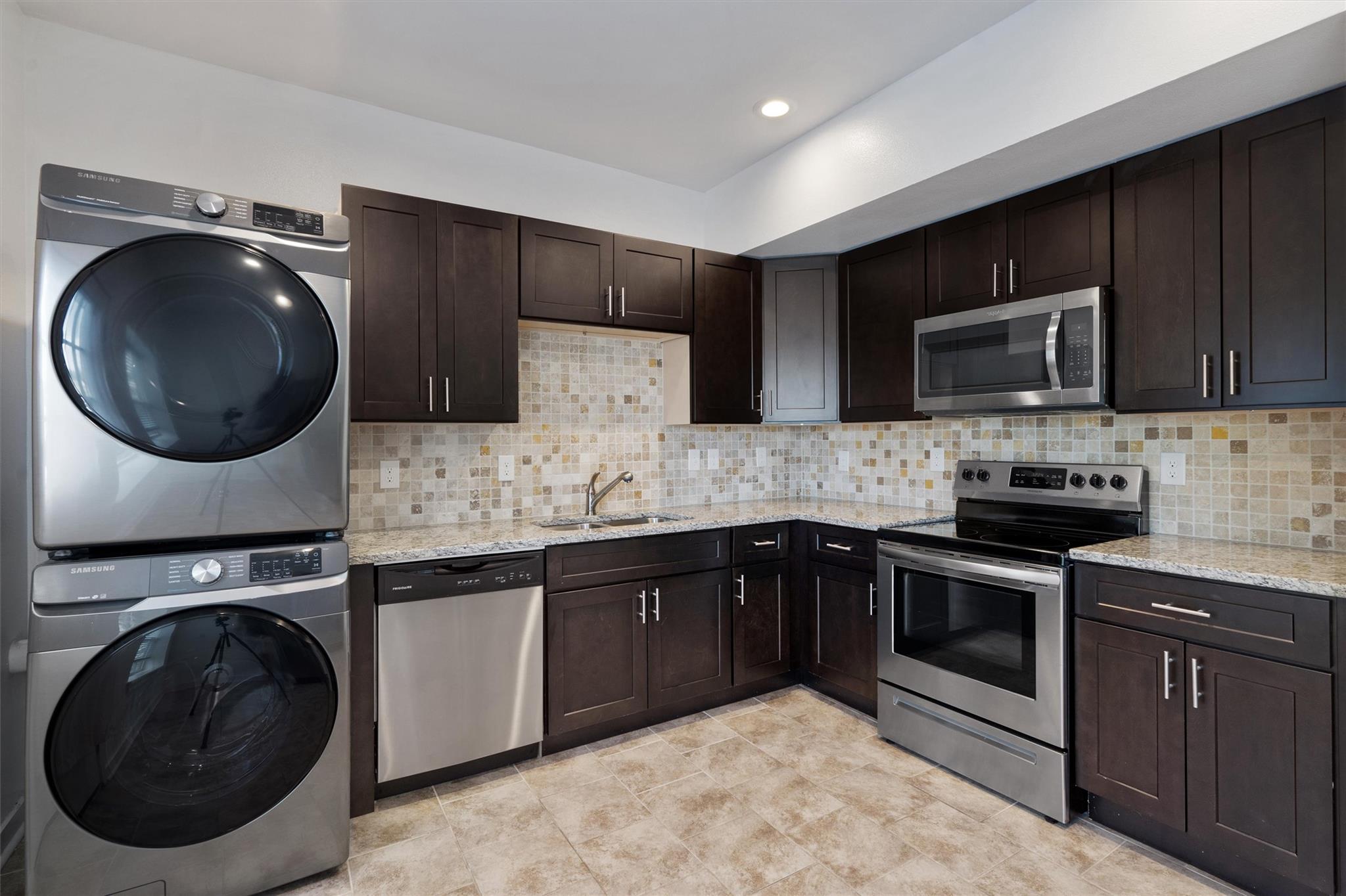 6211 Manor Rd # 129, Austin, TX 78723