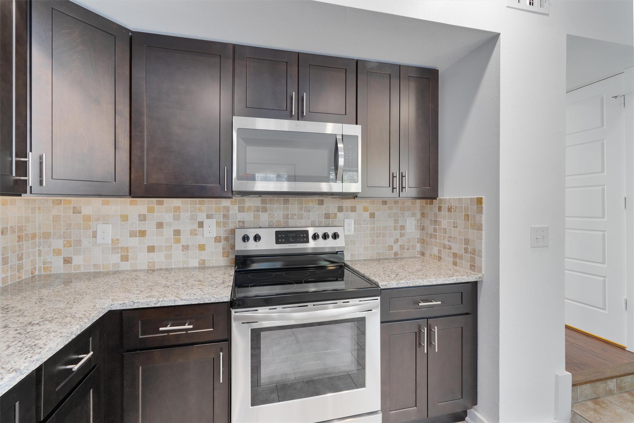 6211 Manor Rd # 129, Austin, TX 78723