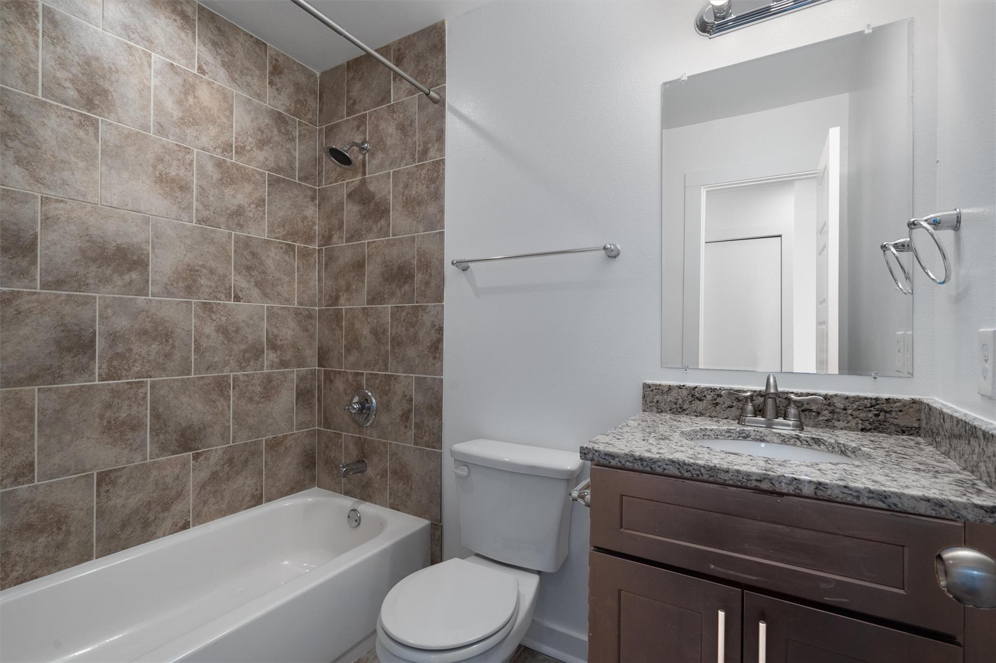 6211 Manor Rd # 129, Austin, TX 78723