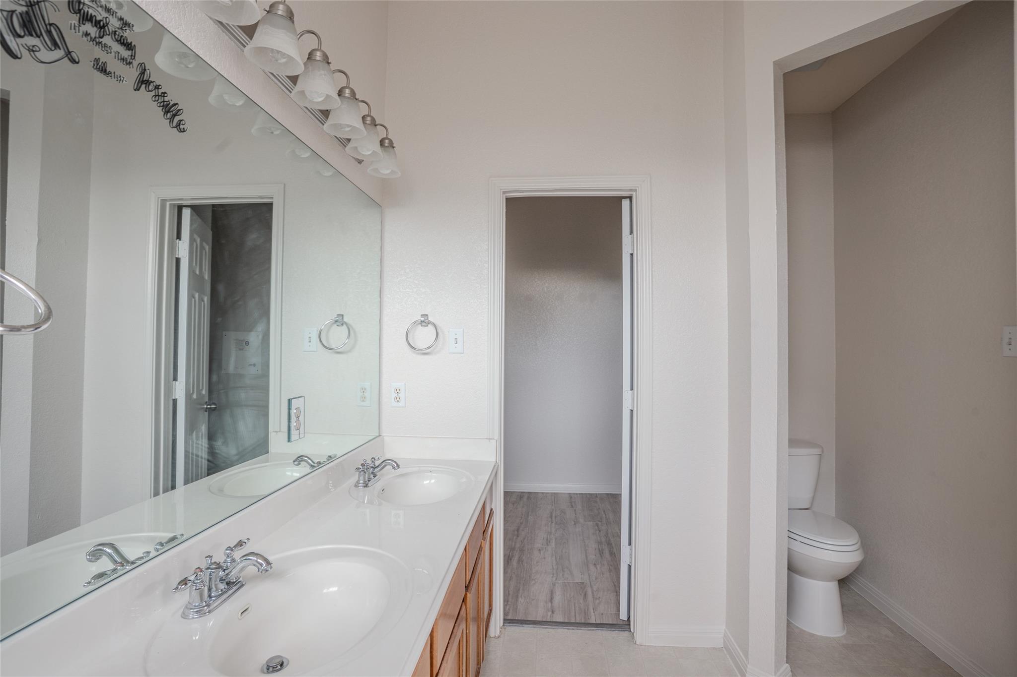 140 Dropper, Kyle, TX 78640