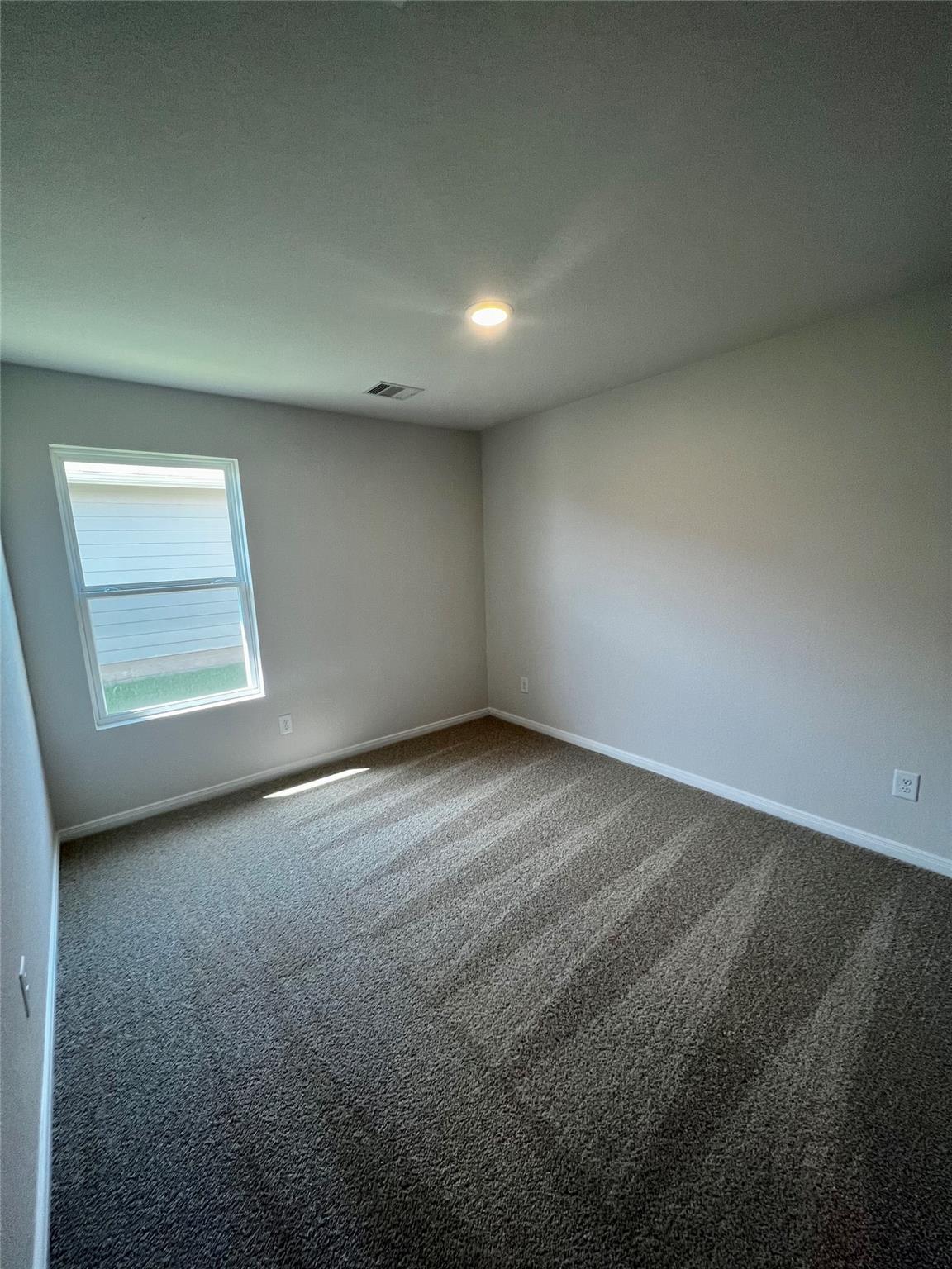 316 Abbey Ln, Lockhart, TX 78644