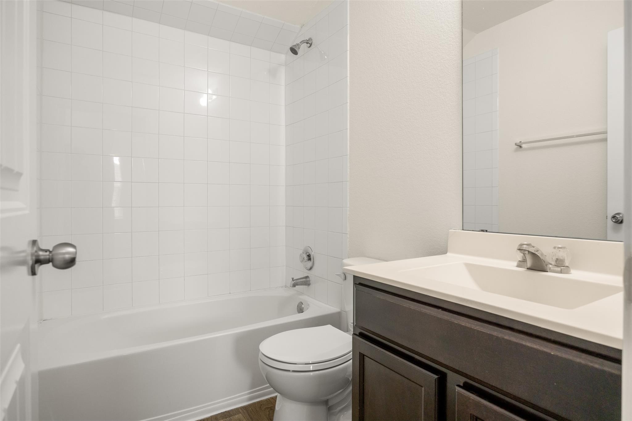 404 Pentire Way, Hutto, TX 78634