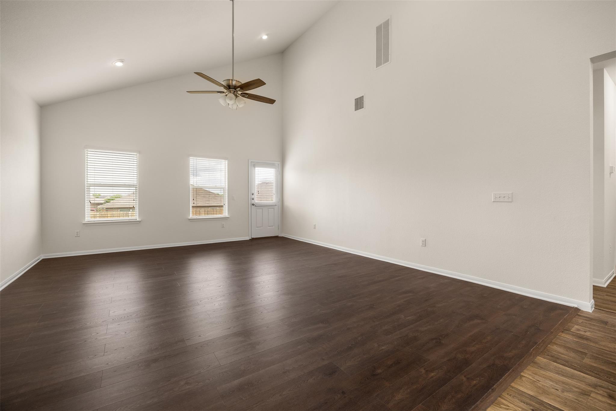 404 Pentire Way, Hutto, TX 78634