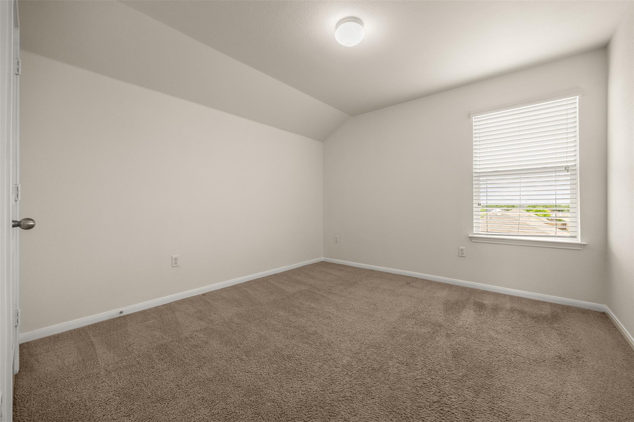 404 Pentire Way, Hutto, TX 78634