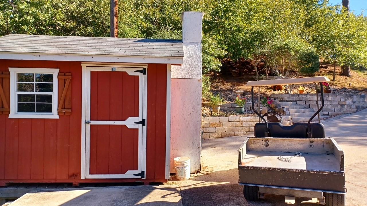 199 Ulupau Cir, Bastrop, TX 78602