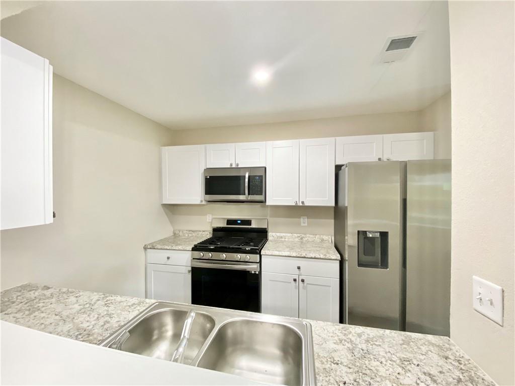 2110 Blue Meadow # B, Austin, TX 78744