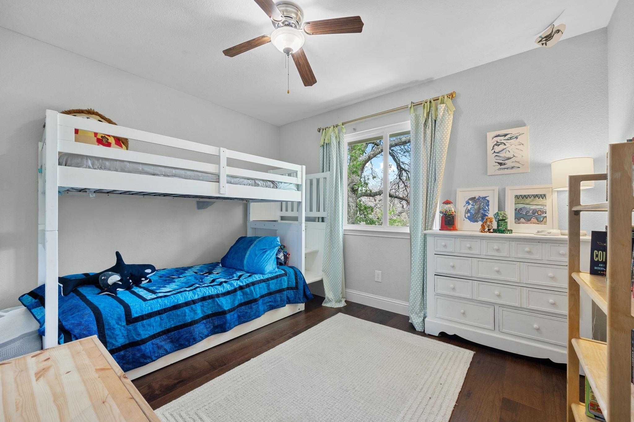 1400 Tetbury Ln, Austin, TX 78748