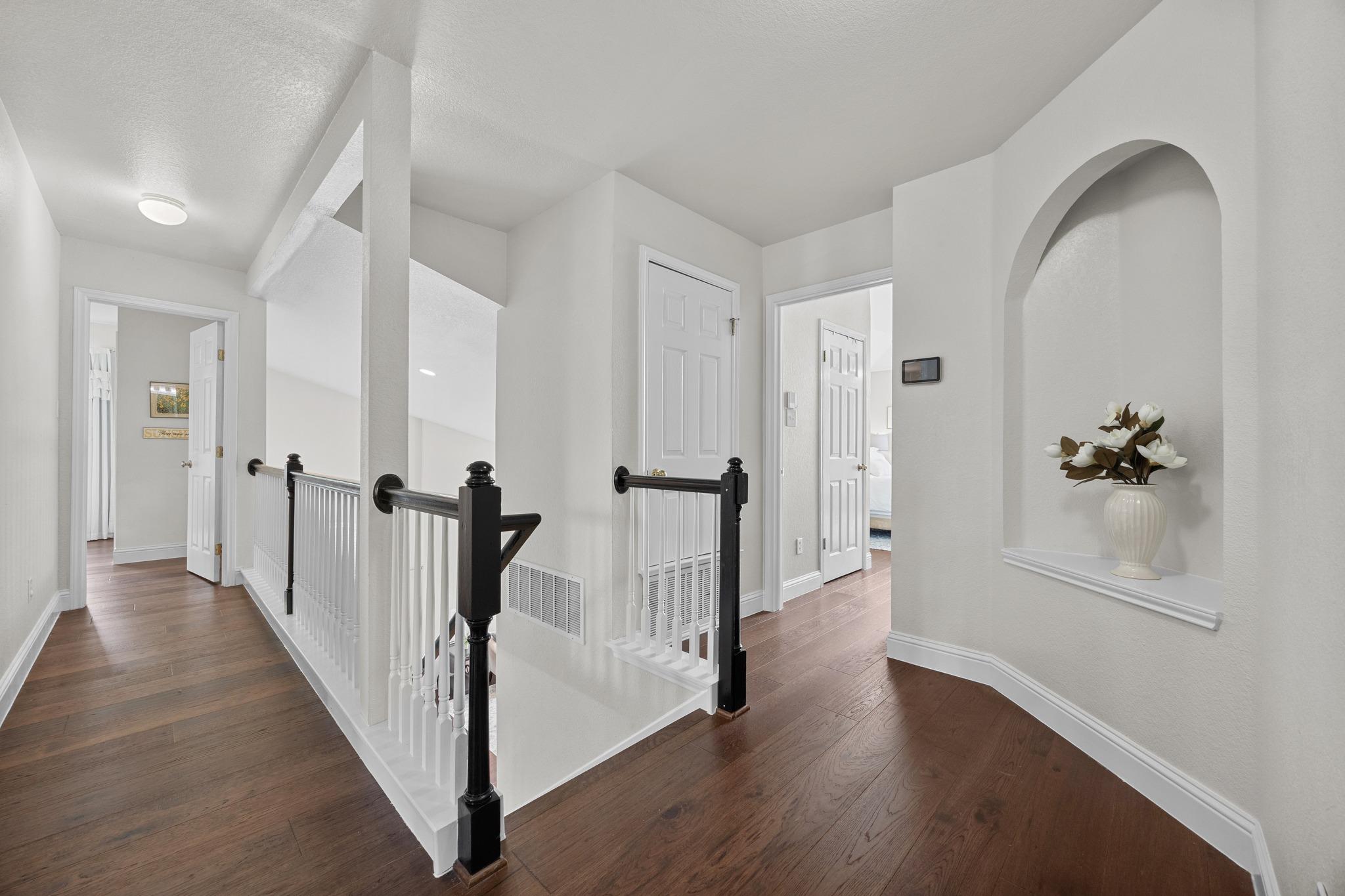 1400 Tetbury Ln, Austin, TX 78748