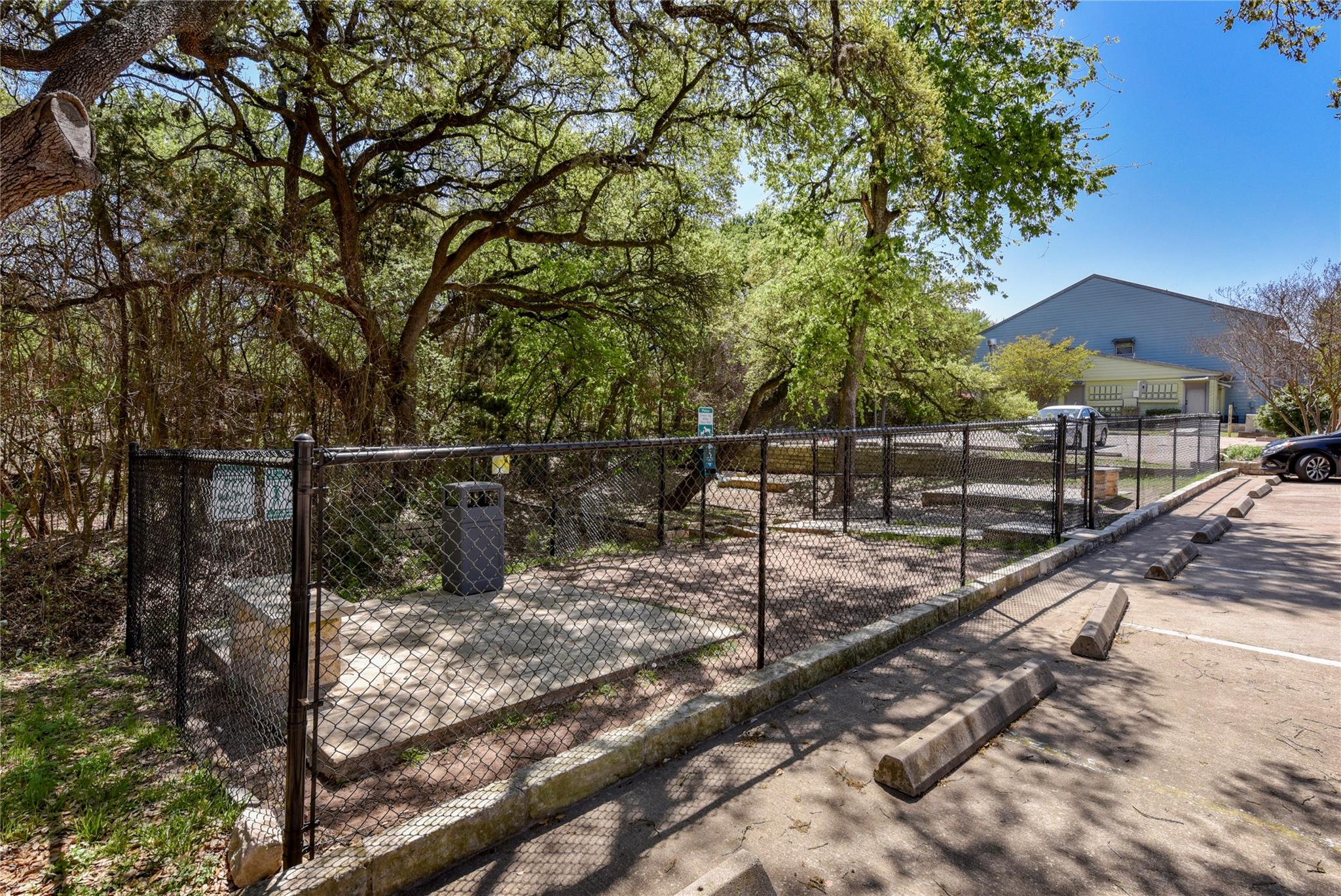 3204 Menchaca Rd # 305, Austin, TX 78704