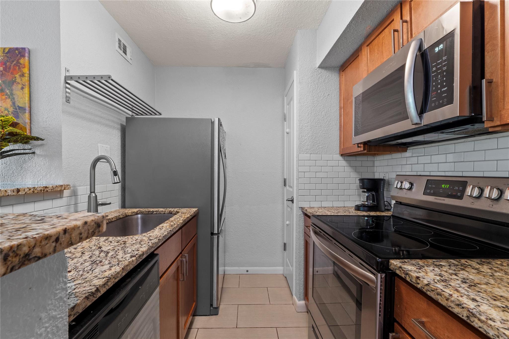 3204 Menchaca Rd # 305, Austin, TX 78704