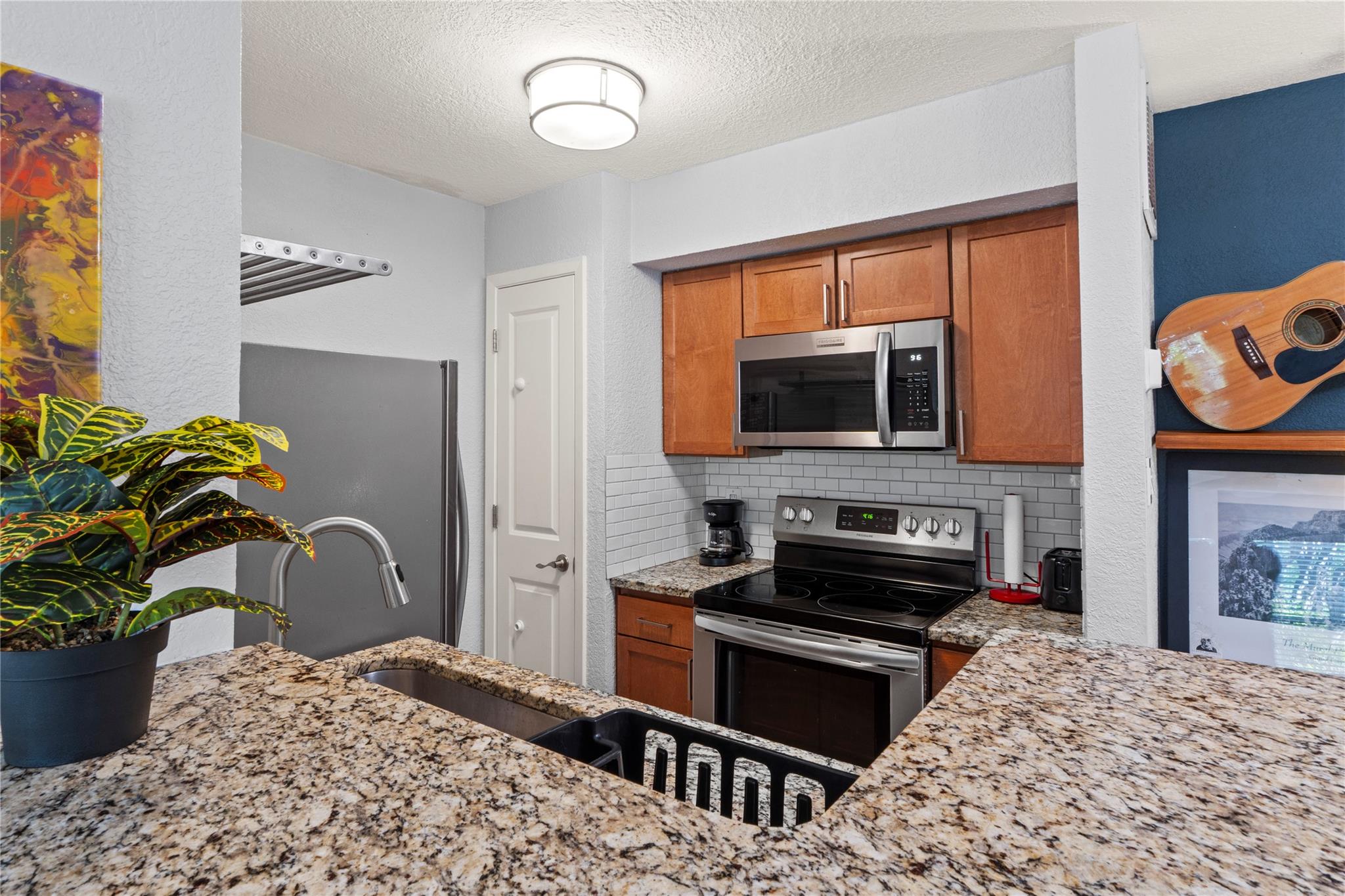 3204 Menchaca Rd # 305, Austin, TX 78704