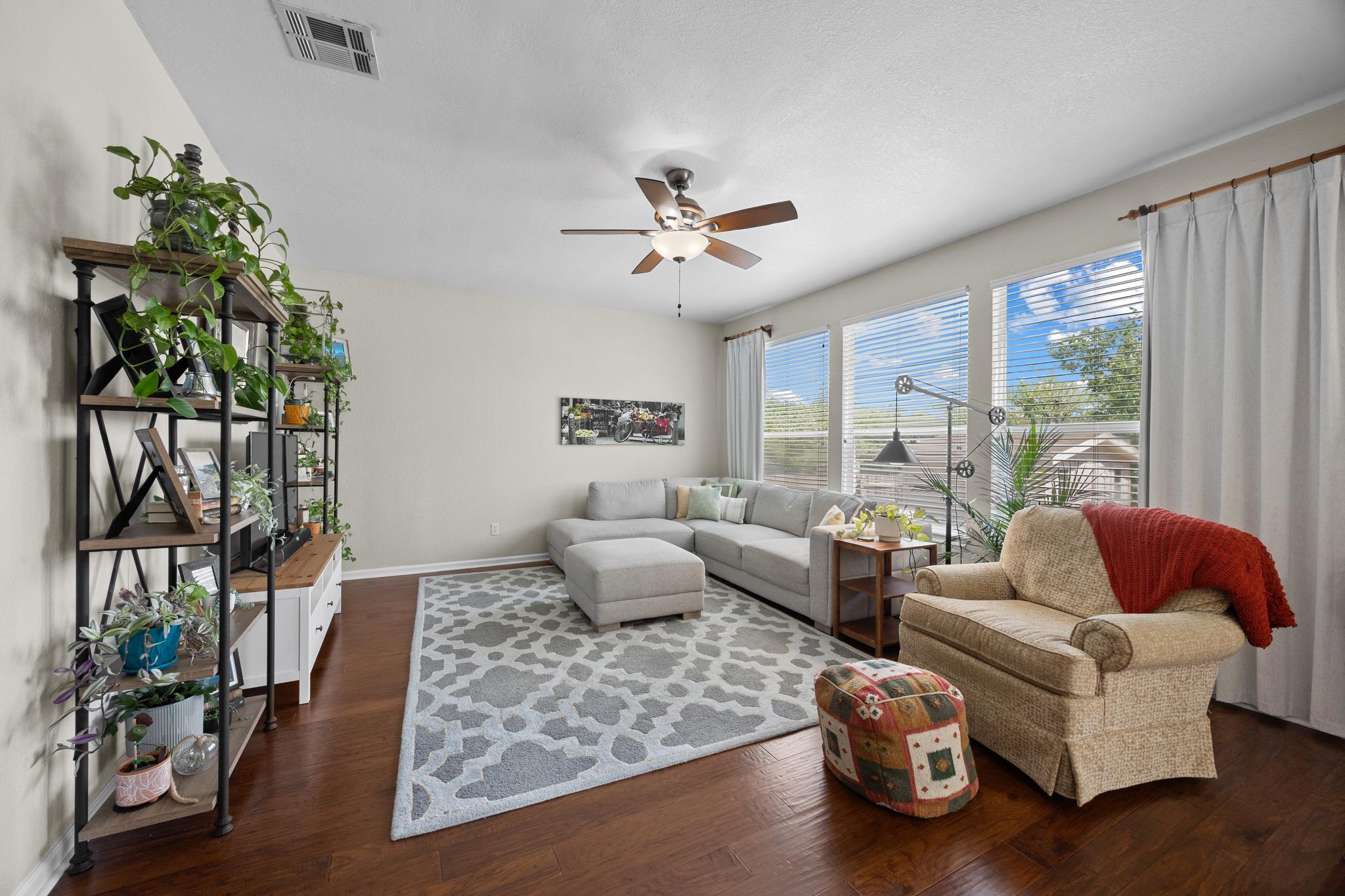 17833 Madden Dr, Pflugerville, TX 78660