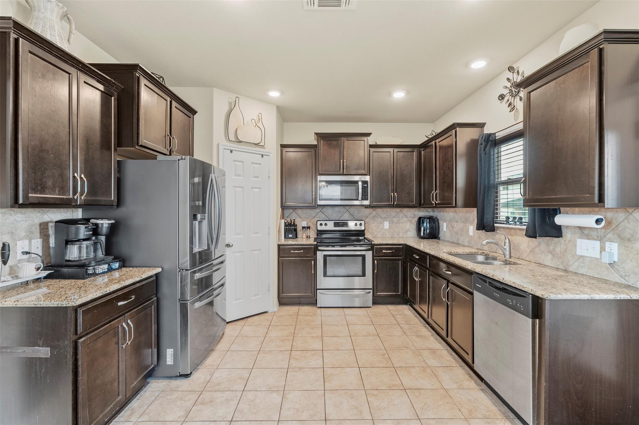 5707 Ambrose Cir, Temple, TX 76502