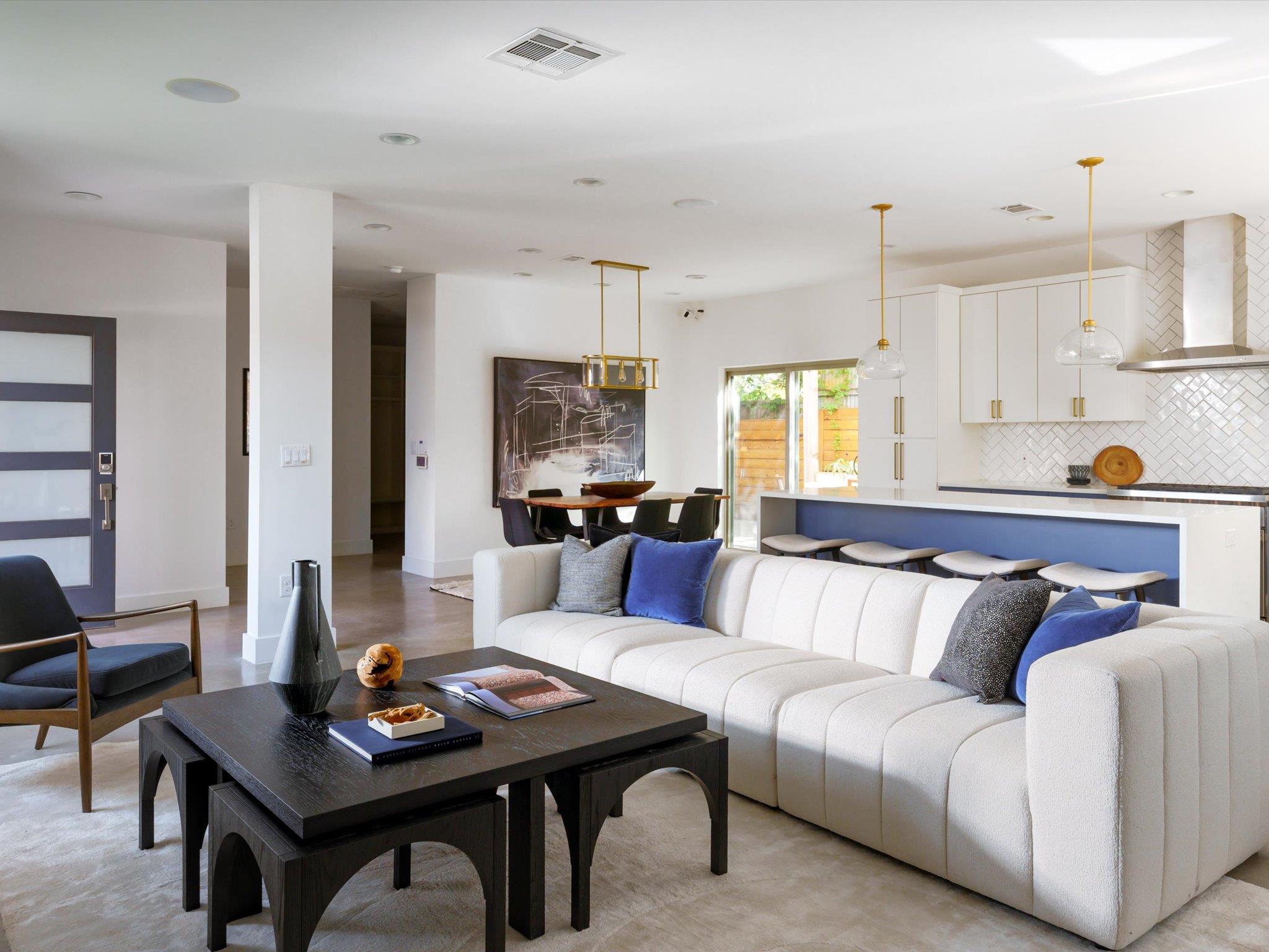 615 Jewell St, Austin, TX 78704