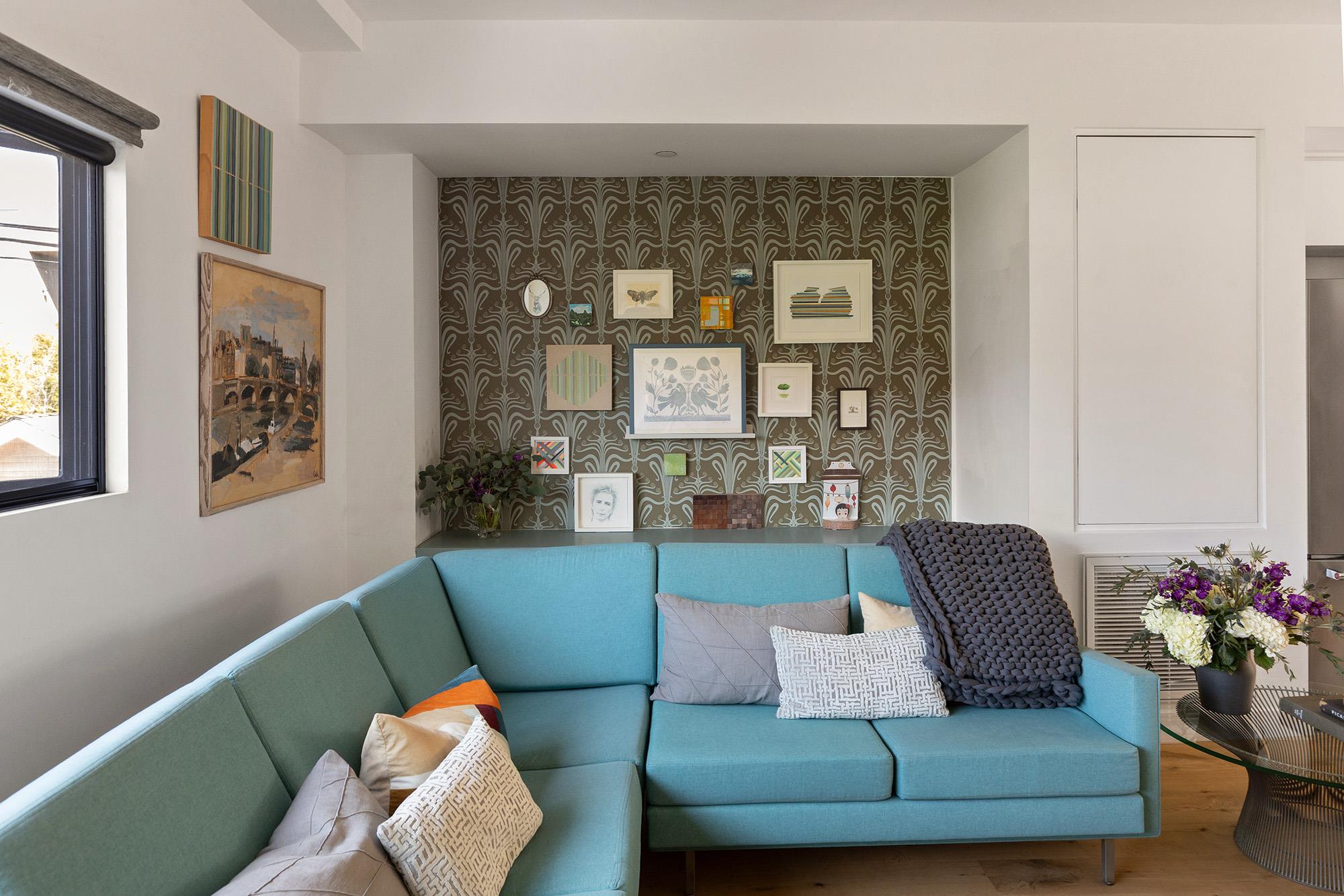 860 1/2 S Wilton Pl, Out of State, CA 90005