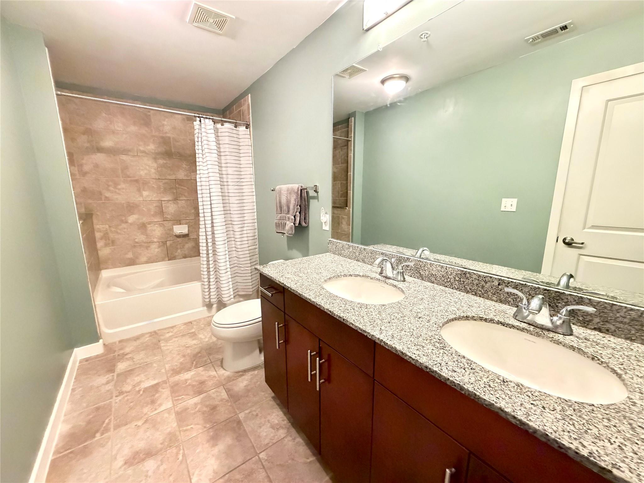 360 Nueces St # 914, Austin, TX 78701